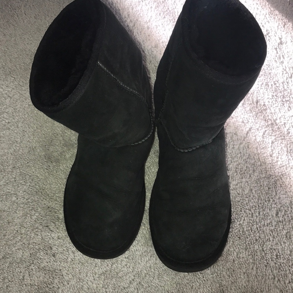 UGG Classic Short II Boots BLACK